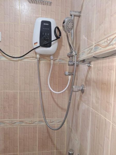 Bathroom - Apartment for sale in wellawatte 