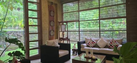 Living Room - Architecturally Designed Luxury Garden Residence in Thalawathugoda | SH15376