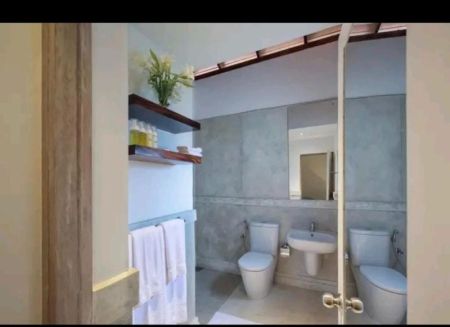Bathroom - Luxury 20 Rooms Villa for Rent in Kandy Close to the Kandy Town 