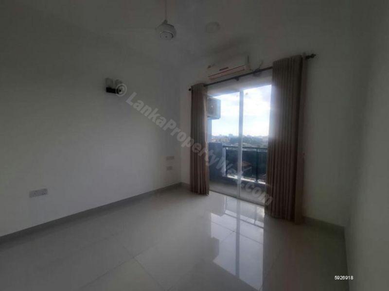 Bedroom - Apartment for sale in Colombo 5