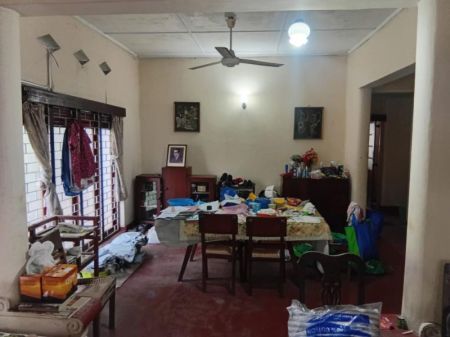 Living Room - Urgent Sale - House for sale in Maharagama on Apeksha Cancer Hospital road