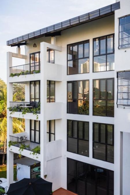 Exterior - Commercial property for Lease - Colombo 5