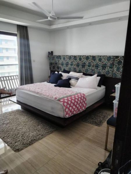 Bedroom - Orwell Residency,  Deal Place, Colombo 3, Luxury 3 Bed Rooms Apartment For Sale 