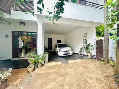 Exterior - Wattala Architect-Designed 2-Storey House for Sale In Gated Community 