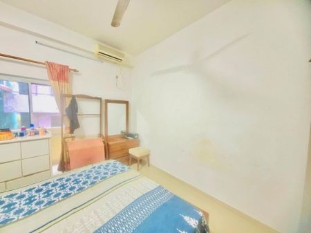 Bedroom - Dehiwala Apartment For Sale (Sea side)