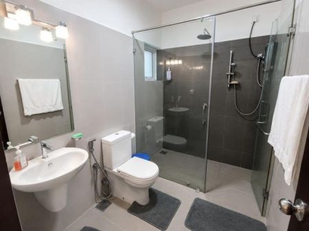 Bathroom - Luxury Furnished Villa for Rent – Canterbury Golf Resort, Piliyandala
