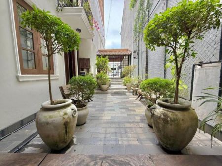 Exterior - Colombo 5 Luxury House for sale