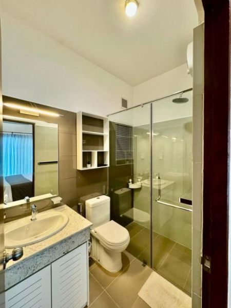 Bathroom - Fully Furnished 2 Bedroom Apartment for Rent – Canterbury Golf Apartments, Kahatuduwa | LKR 200,000 / Month (EM145JS)