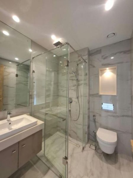 Bathroom - 606 The Address - 02 Bedroom Unfurnished Apartment for Sale in Colombo 03 (A5318)