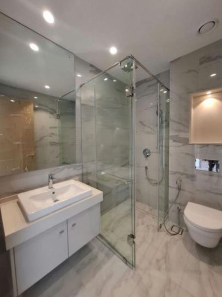 Bathroom - 606 The Address - 02 Bedroom Unfurnished Apartment for Sale in Colombo 03 (A5318)