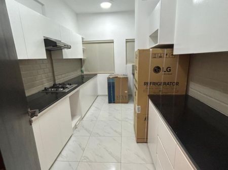 Kitchen - Mulberry Residence – Apartment for Rent (Colombo 09)