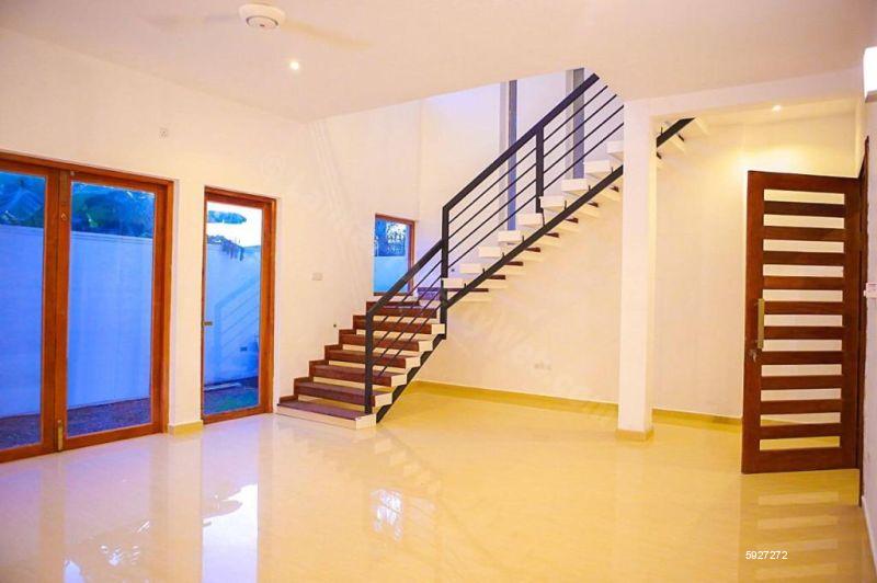 House for rent in Mount Lavinia
