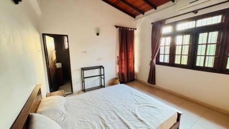Bedroom - (PH601) LUXURY APARTMENT FOR IMMEDIATE SALE  Thmbirigasyaya rd, Colombo 5