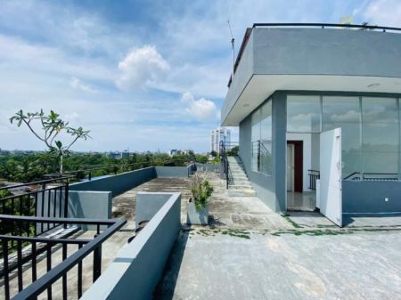 Exterior - Luxury House for Sale in Rajagiriya -PDH323