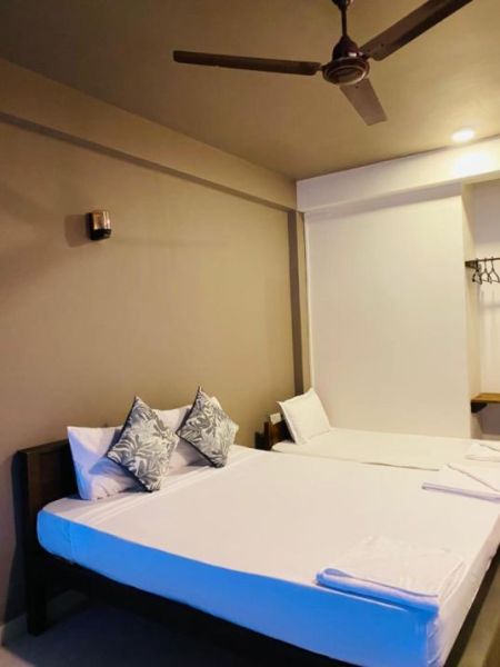 Bedroom - Beach Resort For Short - Term RENT  In Negombo