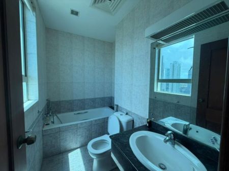 Bathroom - Apartment For Rent – Colombo 03