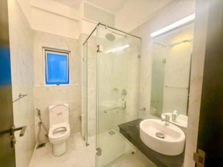 Bathroom - Apartment for Sale in Mulberry Residence, Colombo 09
