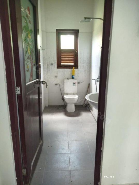 Bathroom - House for sale in Kadawatha