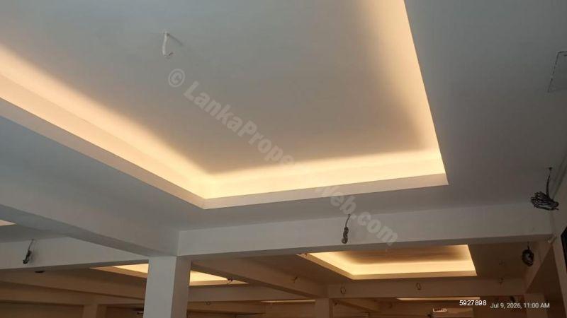 Commercial for rent in Colombo 7