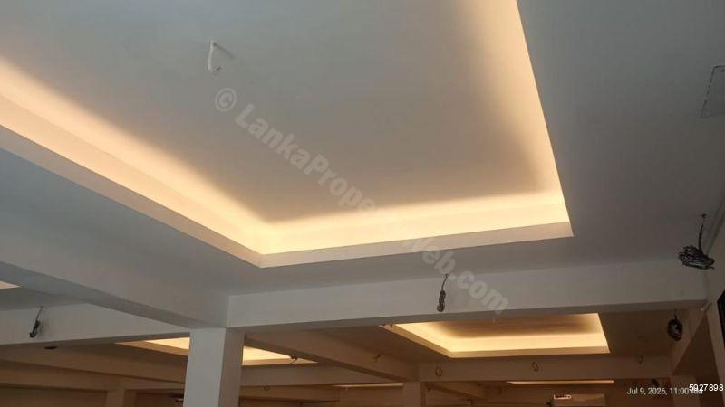 Commercial for rent in Colombo 7