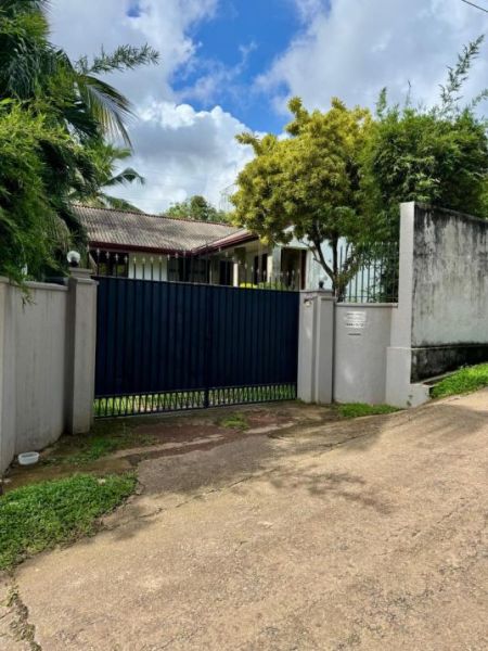 Exterior - 16.82 Perch Land with 4 Bedroom House for Sale in Thalahena, S1958