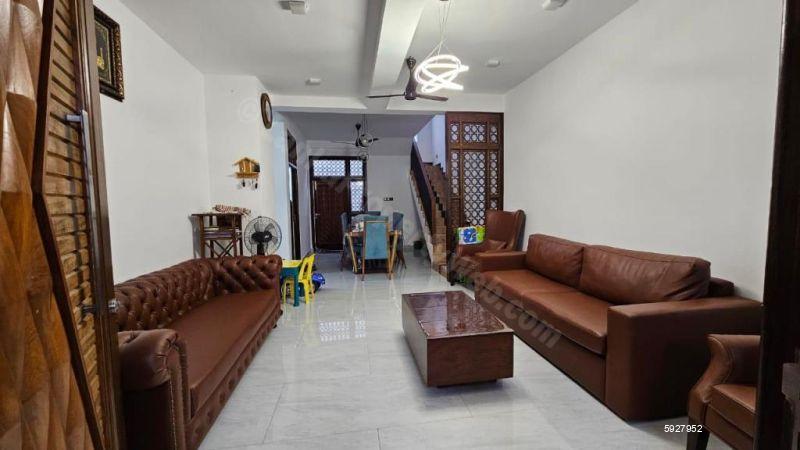Nawala House for sale/rent
