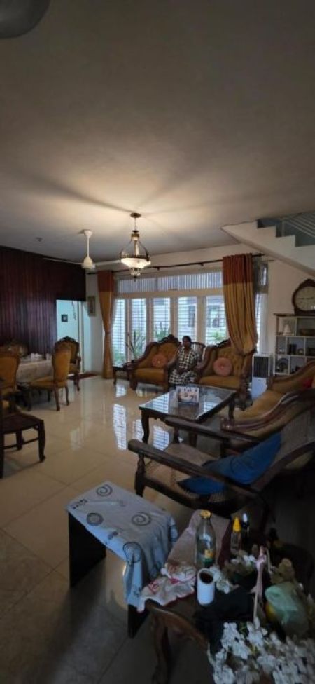 Living Room - Fully Furnished Luxury House for Rent – Bauddhaloka Mawatha, Colombo 07