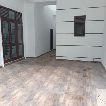 Exterior - 5 Bedroom Brand New House for Sale - Kotte, Bird Park Road | LKR 57 Million (EM927)