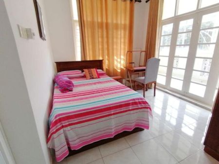 Bedroom - 5 Bedroom Fully Furnished Apartment for rent in Colombo 4 
