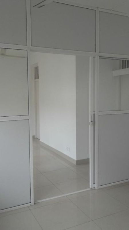 Bathroom - 3 Bedroom annexe for rent in Colombo 7 for Rs. 2.50 lakhs