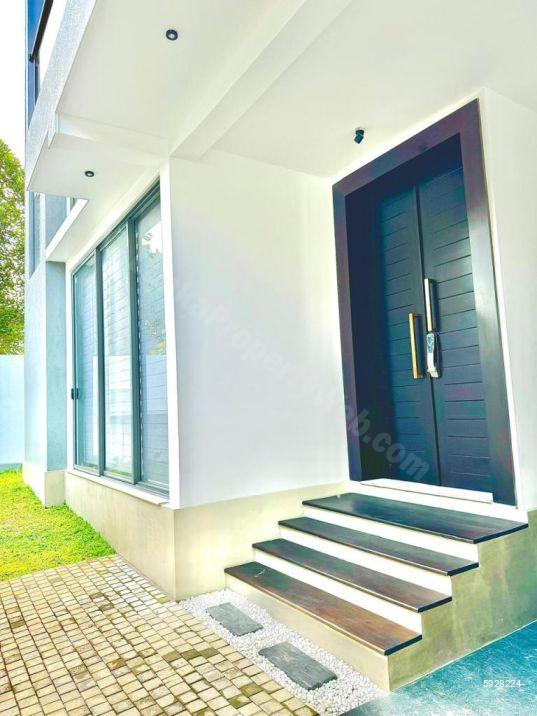 House for sale in Pannipitiya