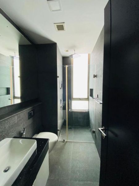Bathroom - Luxury Apartment for Rent in Col.07 for USD 3800