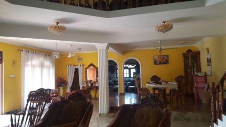 Living Room - Modern Luxury House – Rajagiriya