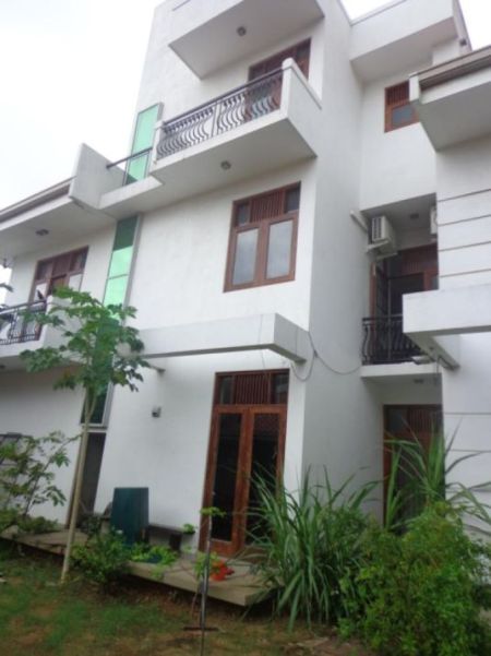 Exterior - Luxury house in the heart of Dehiwela town