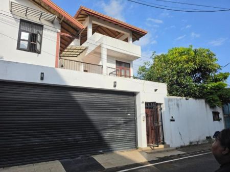 Exterior - 5 Bedroom House for Rent in Dehiwala | LKR 650,000 Per Month (HS4800)