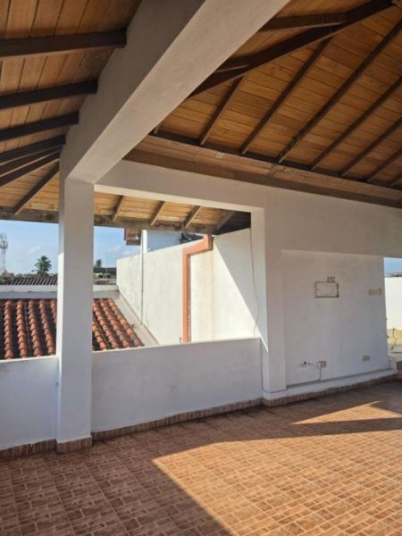 Exterior - 5 Bedroom House for Rent in Dehiwala | LKR 650,000 Per Month (HS4800)