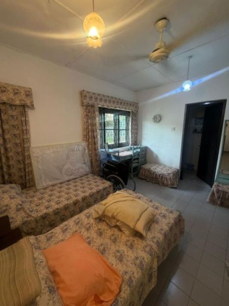 Bedroom - Rare Colonial Character Home for Sale in Colombo 07 | Land Value Opportunity