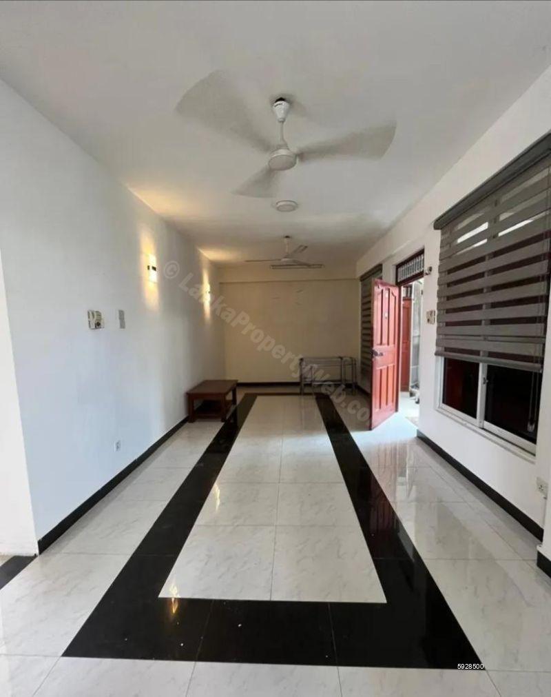 Apartment for rent in Colombo 6