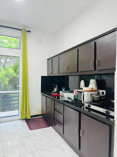 Kitchen - 2-Bedroom Furnished Apartment Available for Long-Term Rental in Dehiwala. Property Code: (CSM201)