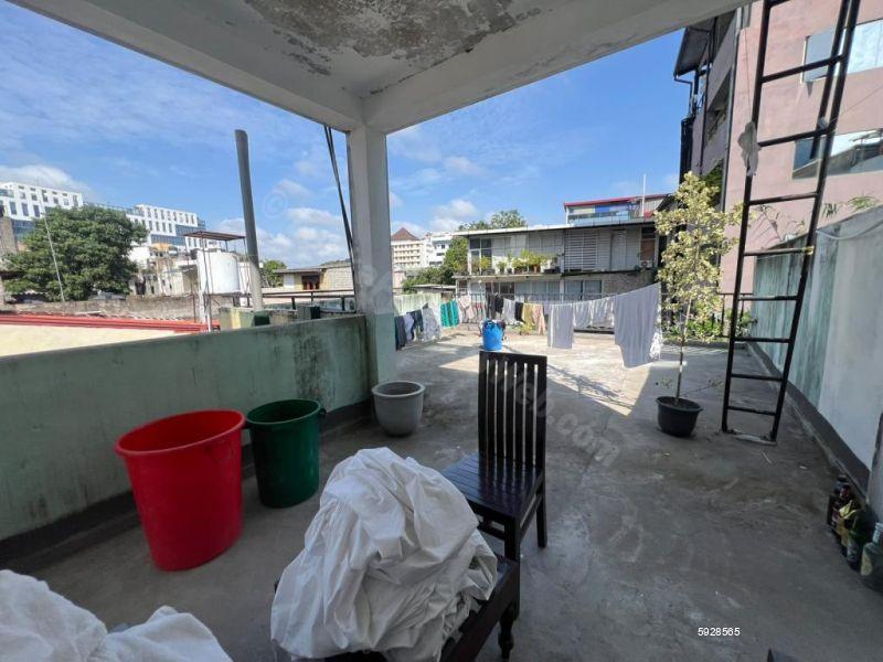 Commercial for rent in Colombo 2