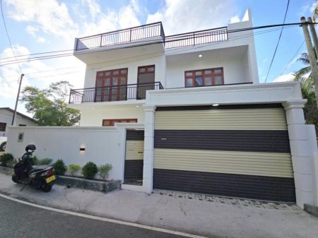 Exterior - Brand New luxury Two Story House For Sale In Kesbewa 