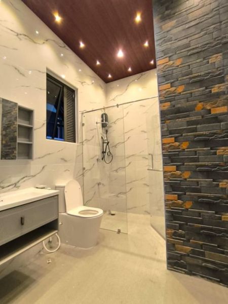 Bathroom - Architecture Designed Luxury Two Story House For Sale In Malabe 