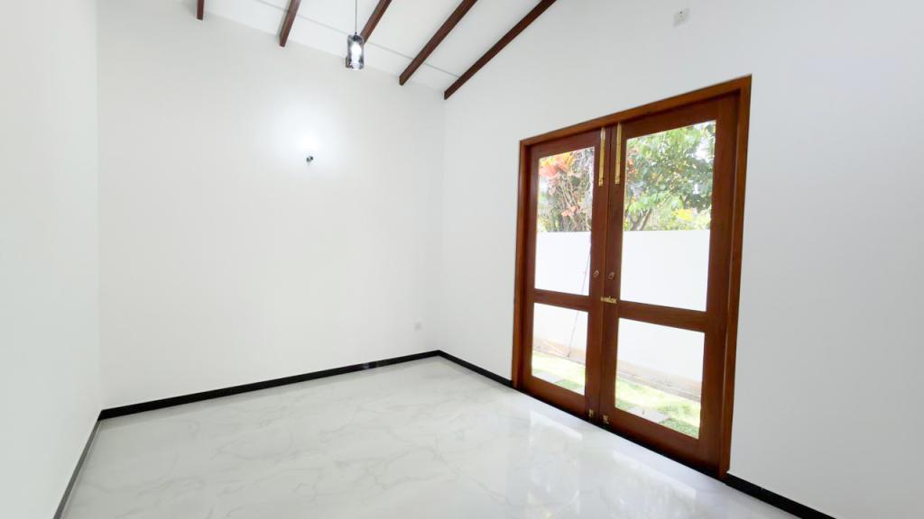 House for sale in Kottawa