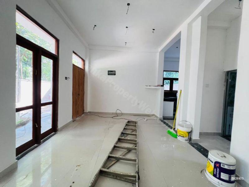 House for sale in Kottawa