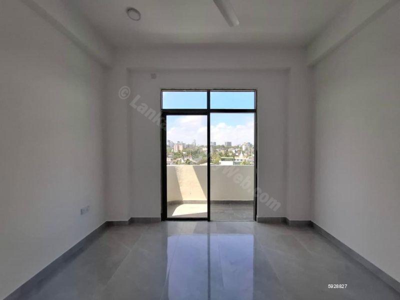 Apartment for sale in Dehiwala