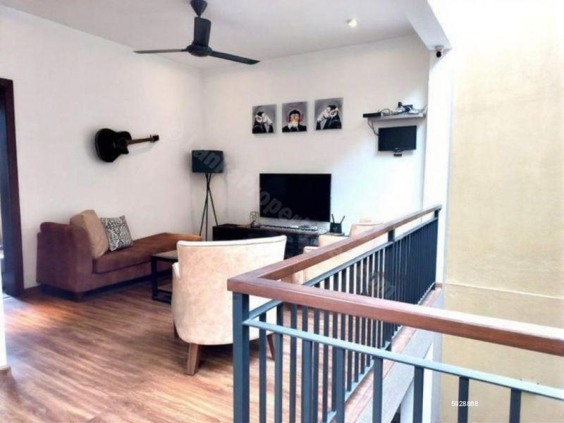 House for sale in Colombo 5