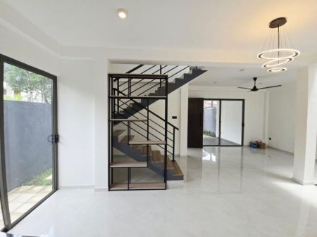 Living Room - 🏡💥Brand New Super Luxury House For Sale In Pannipitiya.
