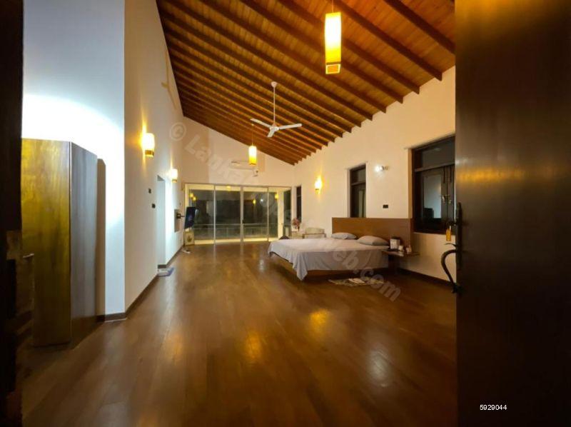 House for sale in Nugegoda