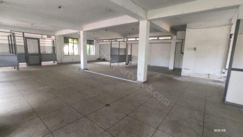Colombo 5 Commercial for sale/rent