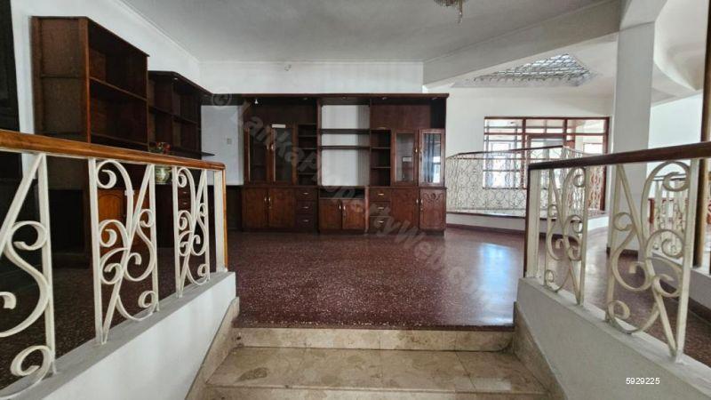 House for sale in Colombo 4